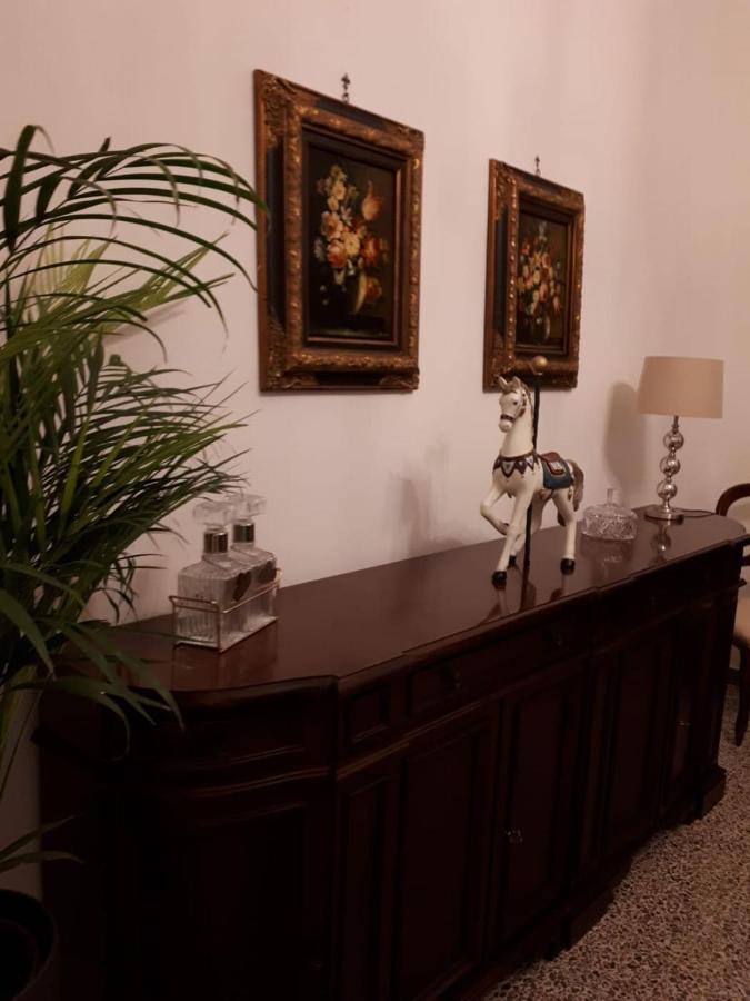 La Casa Sotto Il Castello Lejlighed Bracciano  Eksteriør billede